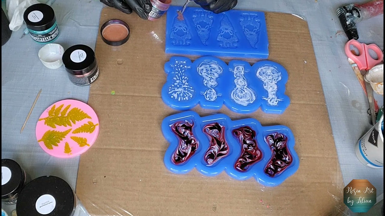 Weihnachtsformen ⛄️ Christmas molds von/from @DerhelfendeHobbyharzer