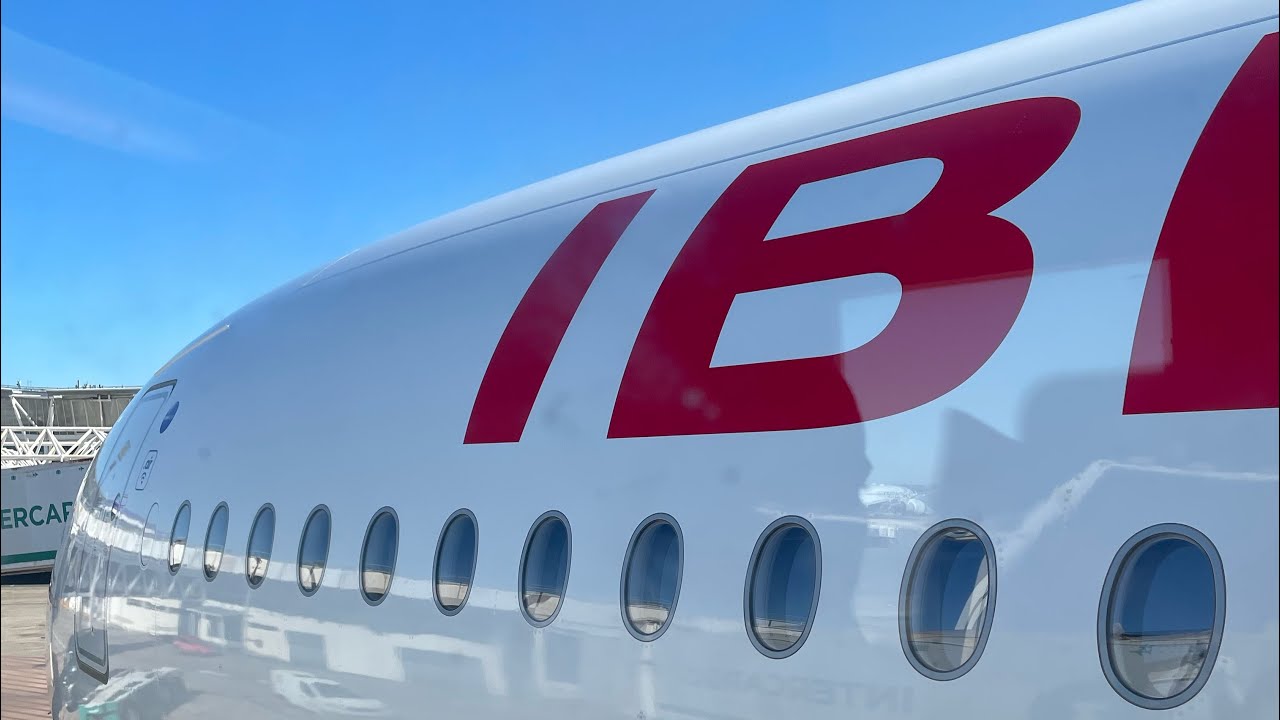 VUELO DE IBERIA BUENOS AIRES EZEIZA A MADRID BARAJAS. Clase Turista. Airbus A350-900. Mayo 2023.