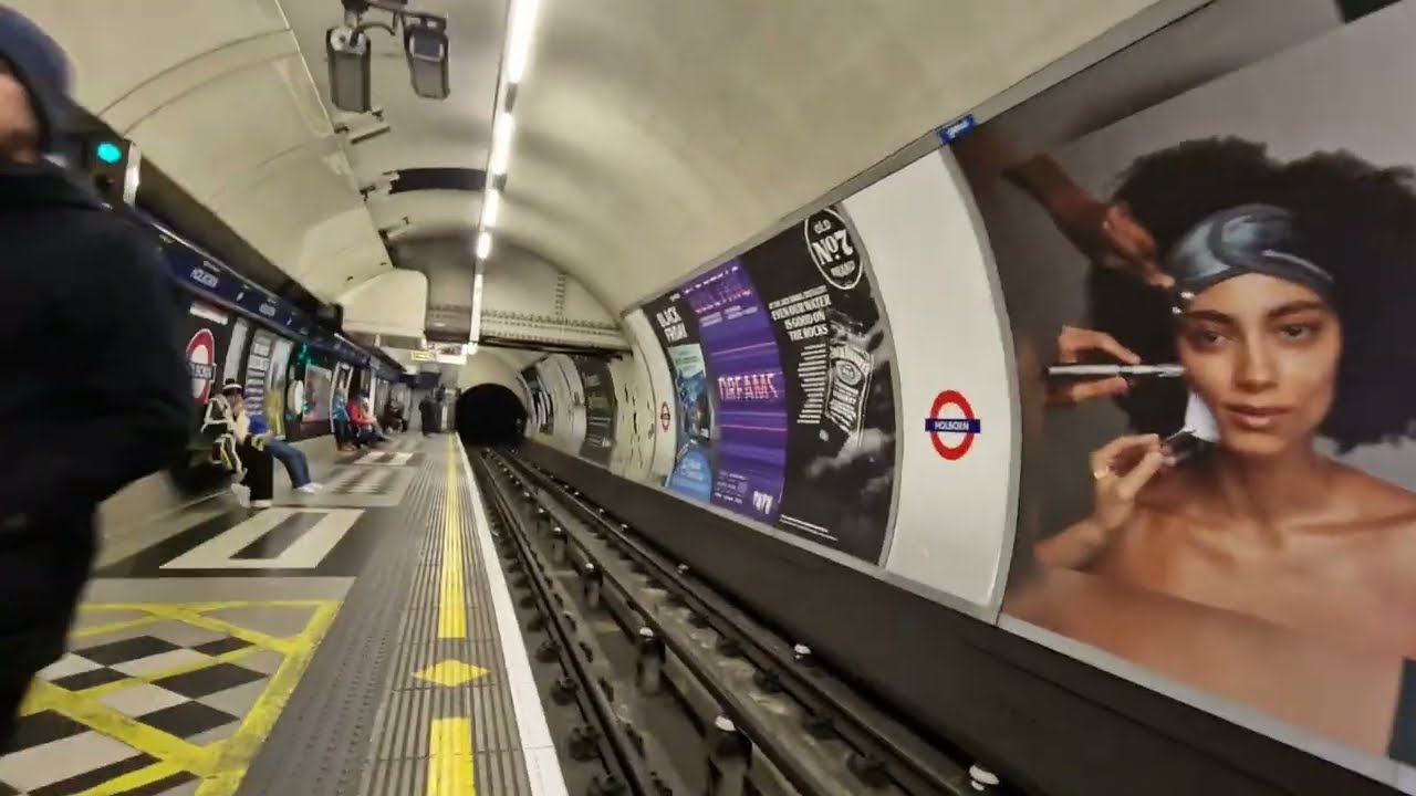 HOLBORN Underground Station (2025)