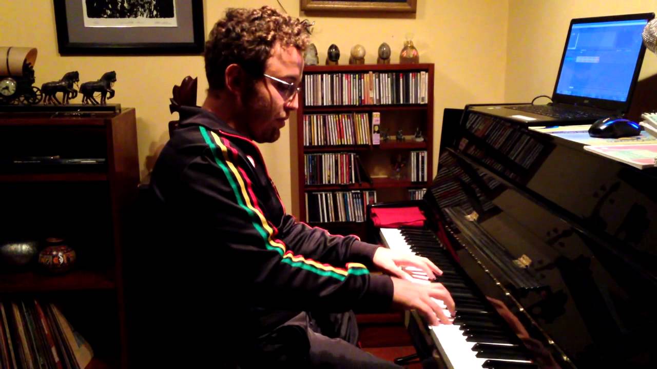 Hoja de Album de Alejandro Monestel (Alejandro Amador - piano)