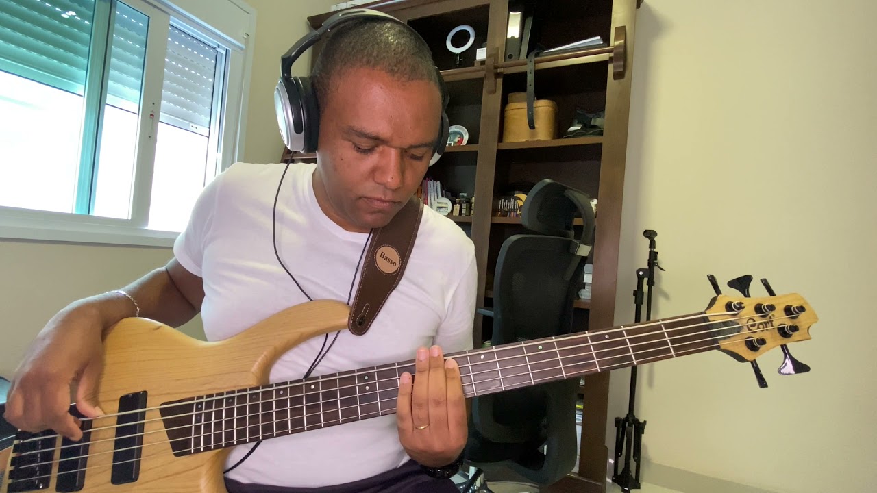 Barry White   Let the Music Play - Original / Long Version Bass Cover