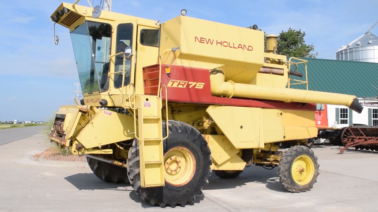 1981 NEW HOLLAND TR75 For Sale