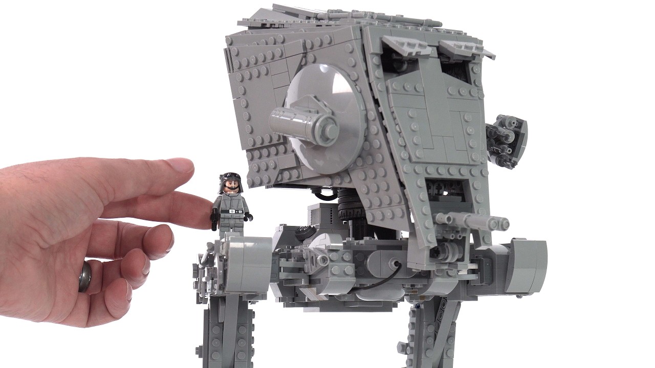 LEGO Star Wars UCS AT-ST review! It's thoroughly... fine 😐 #NotSponsored 75417
