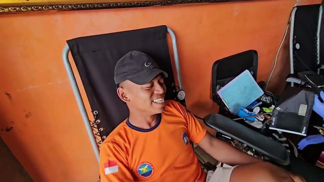 Lumba muda donor darah untuk pertama kalinya 🤩🤩 mantap... nasrod nangesss guyss 🤣🤣