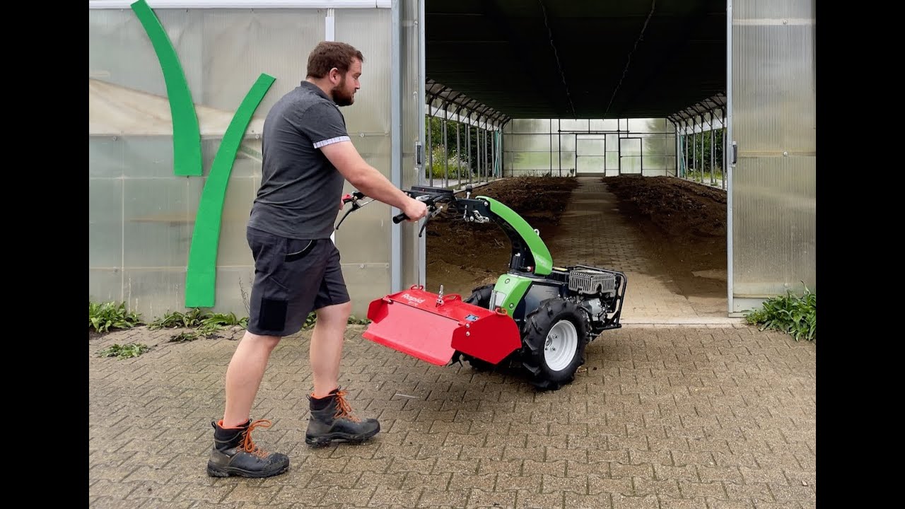 Rapid Kipos – neuer kompakter Geräteträger für Gartenbau und Landschaftsbau