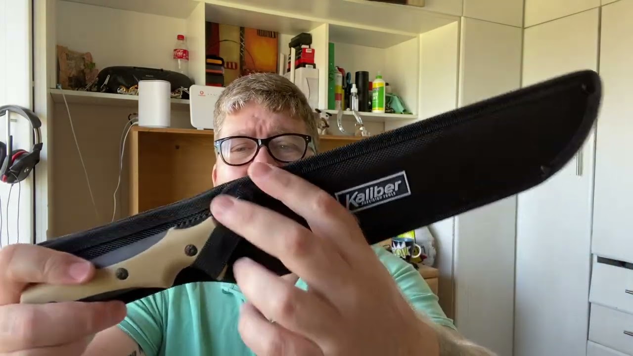 Episode 79 - Kalibre Machete (Cape Union Mart)
