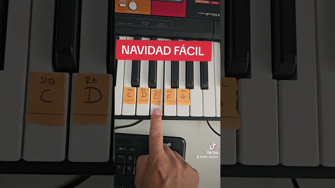Navidad _ Piano F&Aacute;CIL