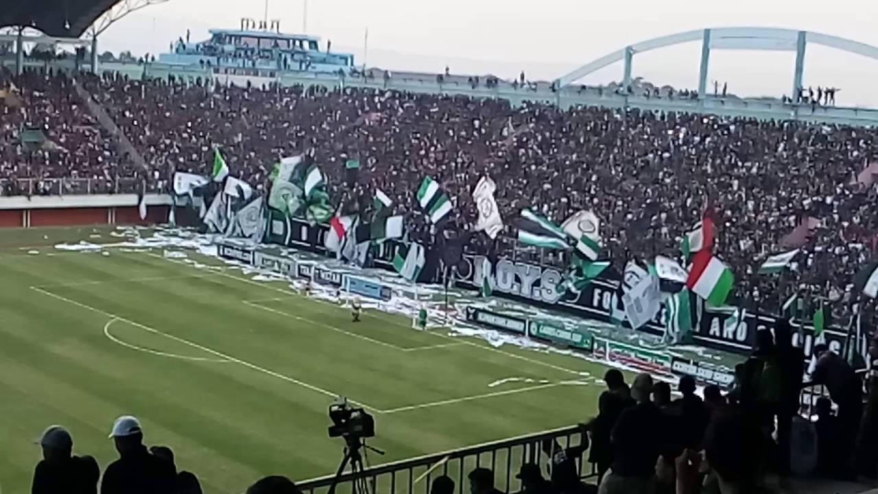 wong salah ora gelem ngaku salah  BCS X PSS SLEMAN