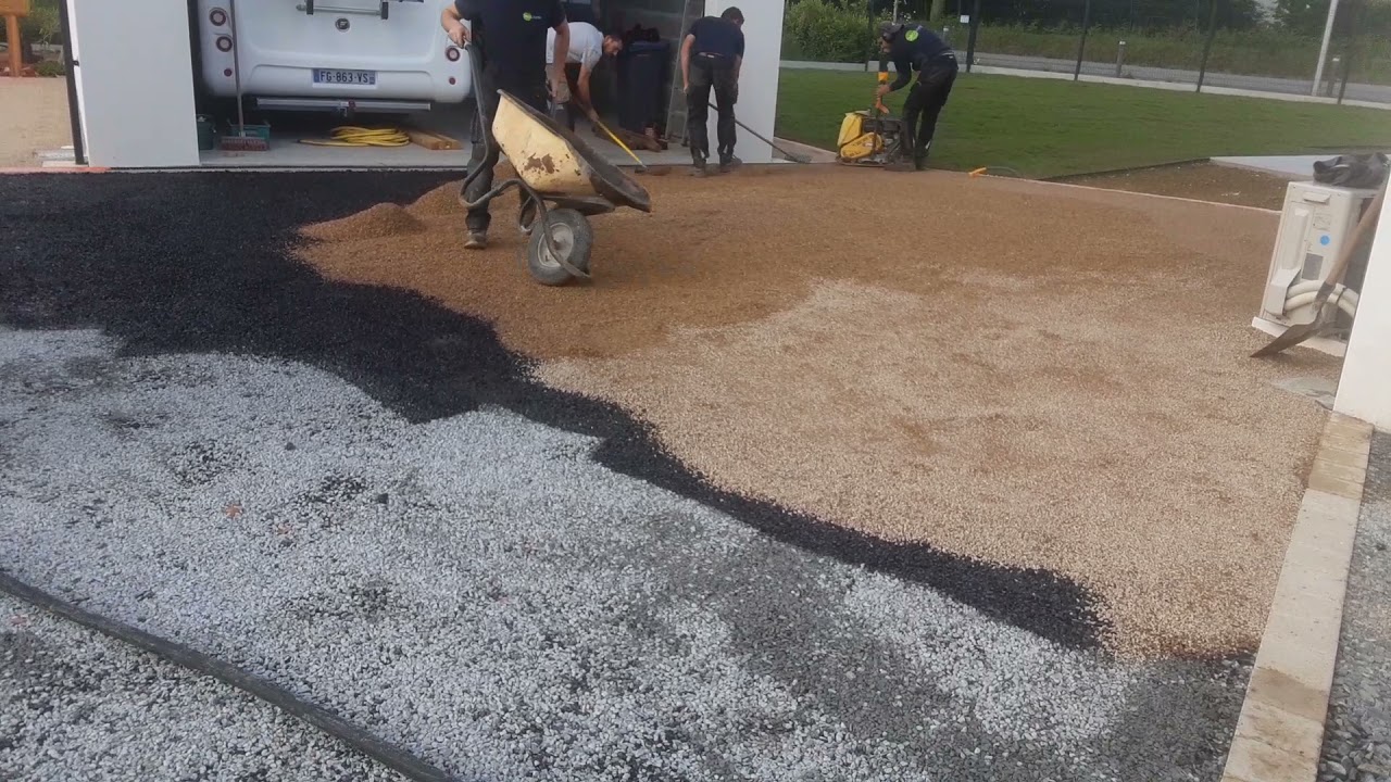 Réalisation d'un bicouche sur Vigneux de Bretagne
