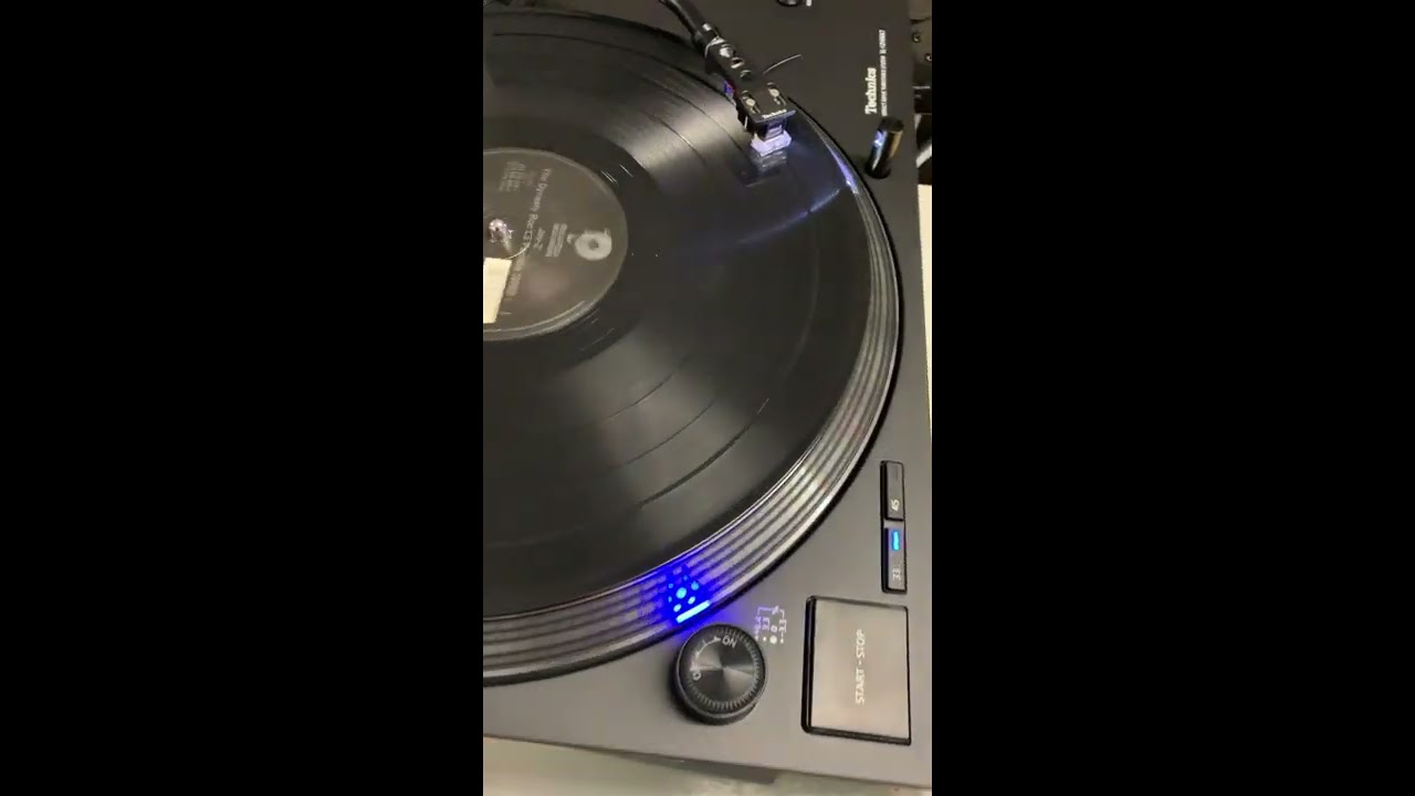 Unboxing des Technics SL1210 mk7