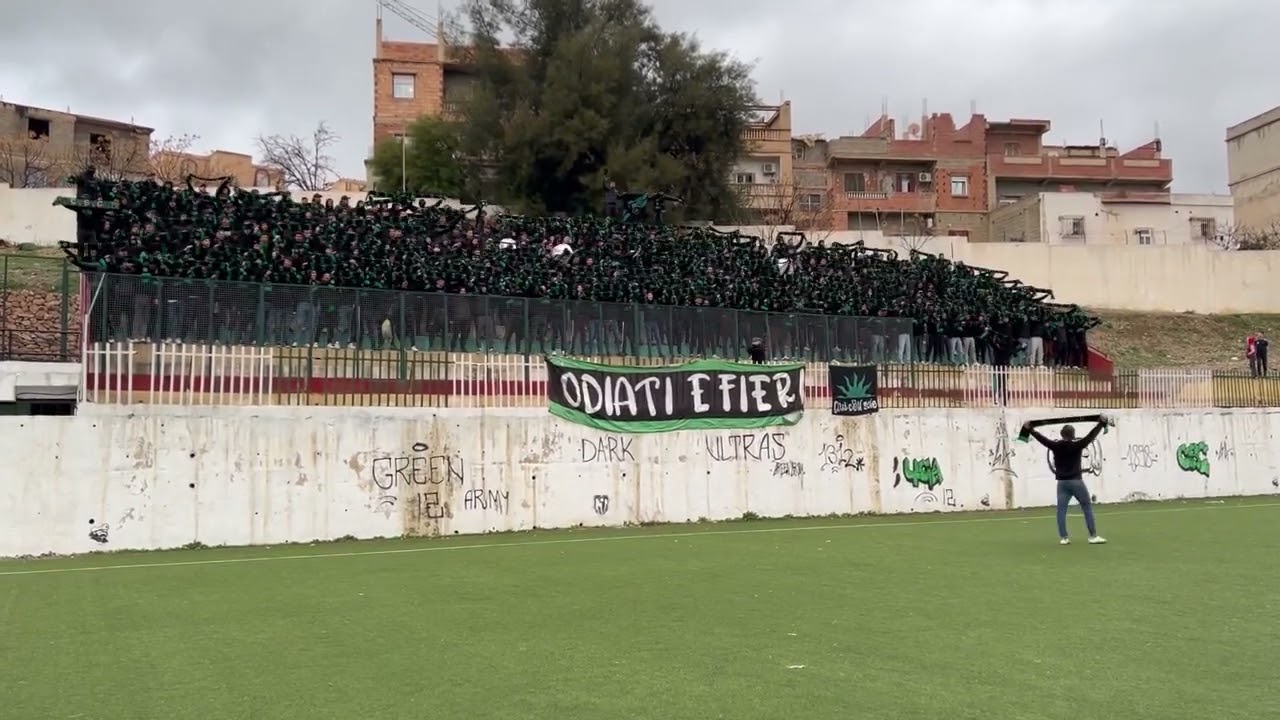 Ultras Green Army |أداء قوي لأغنية « la vérité » من اخر تجمع لغرين آرمي 🔥🦅🏴