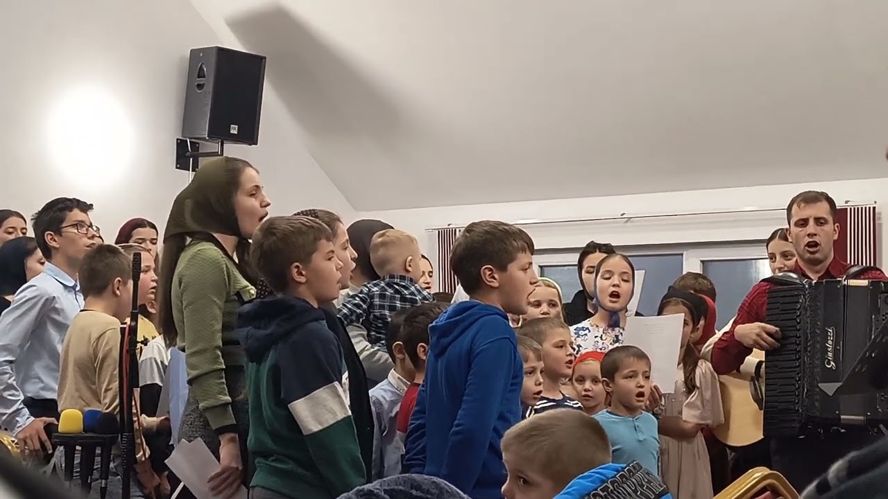 Grupul de tineri biserica Betania Dobra.