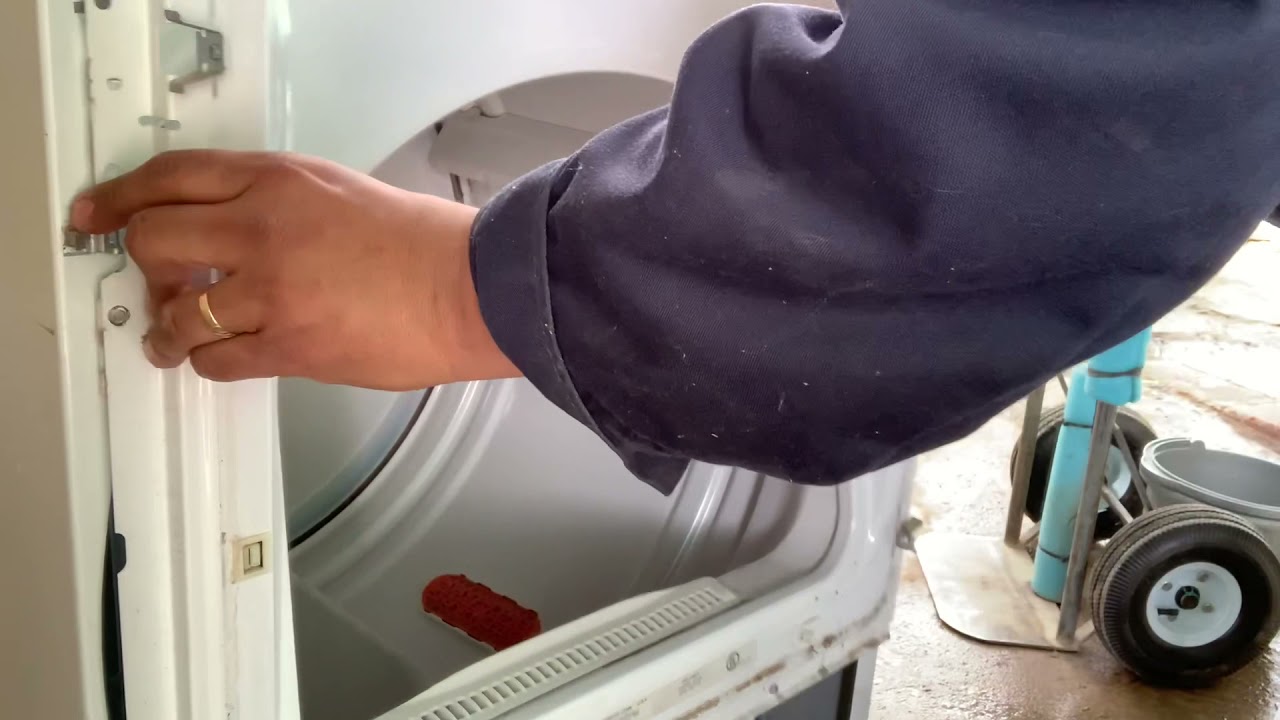 SECADORA MAYTAG HACE MUCHO RUIDO.