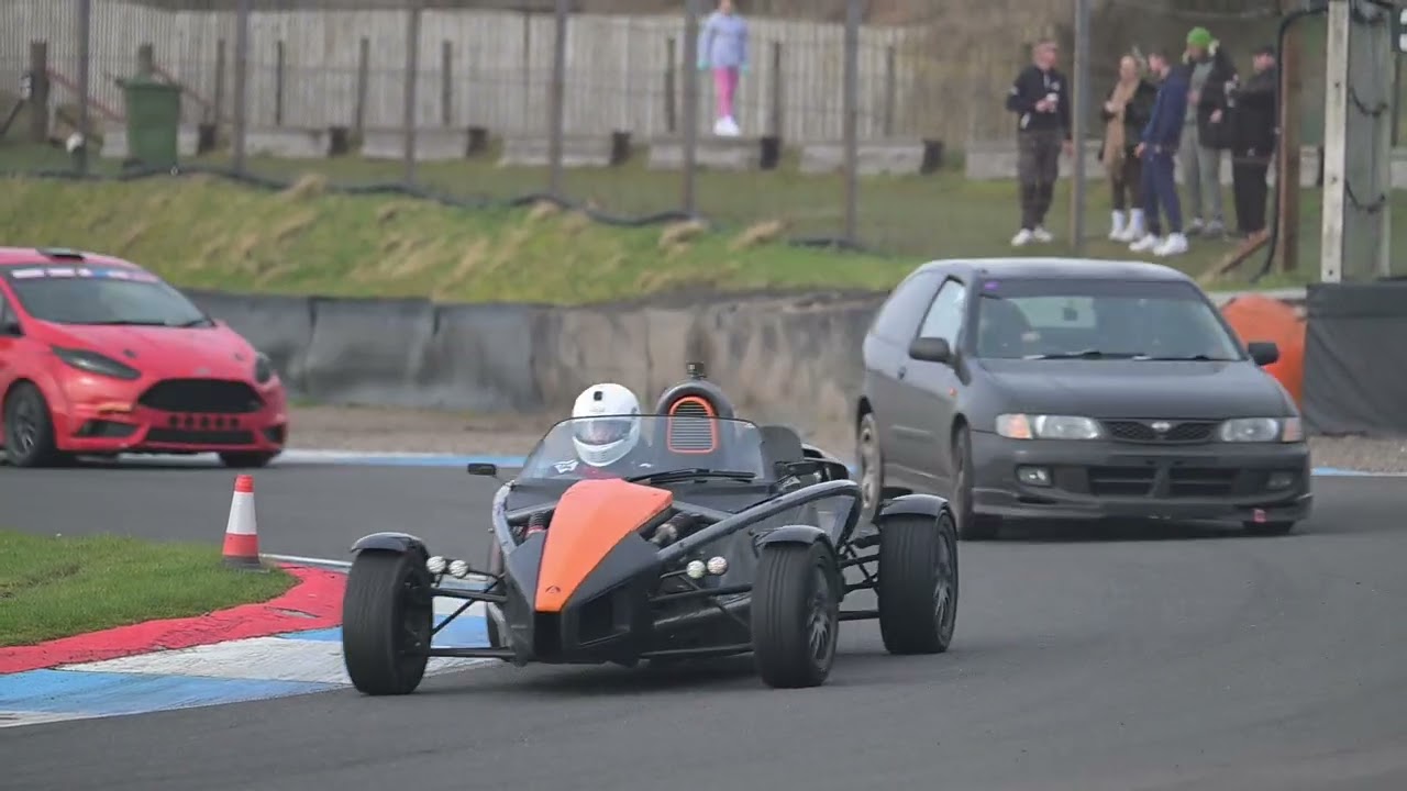 Knockhill Track Day MADNESS!