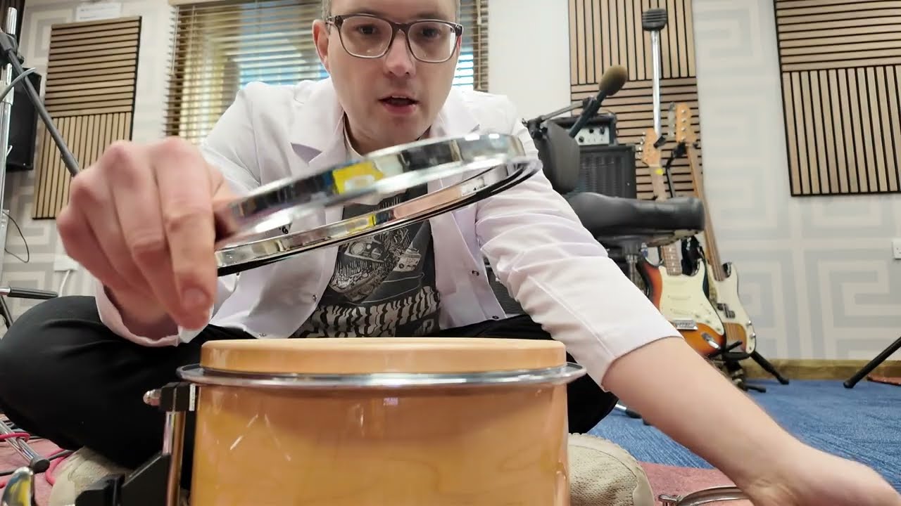 Who needs lugs on drums? Arbiter AT Demo