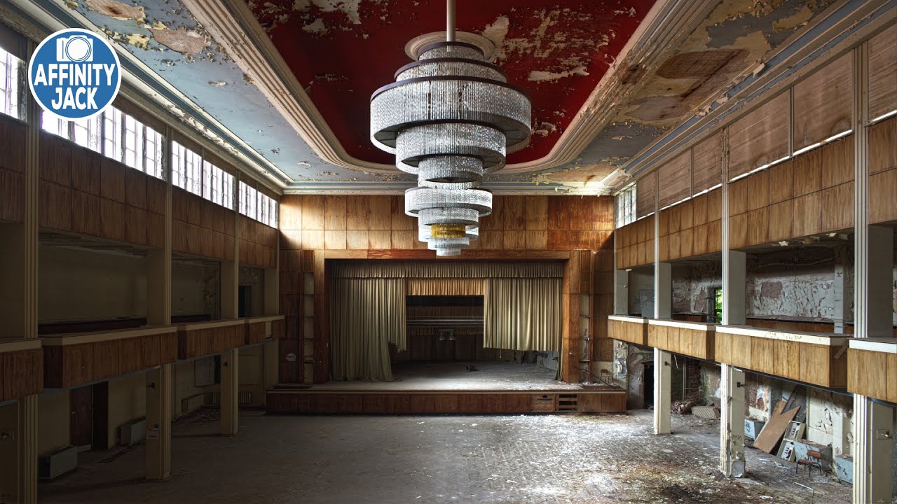 Affinity Photo - Lost Place mit altem Ballsaal (4K)