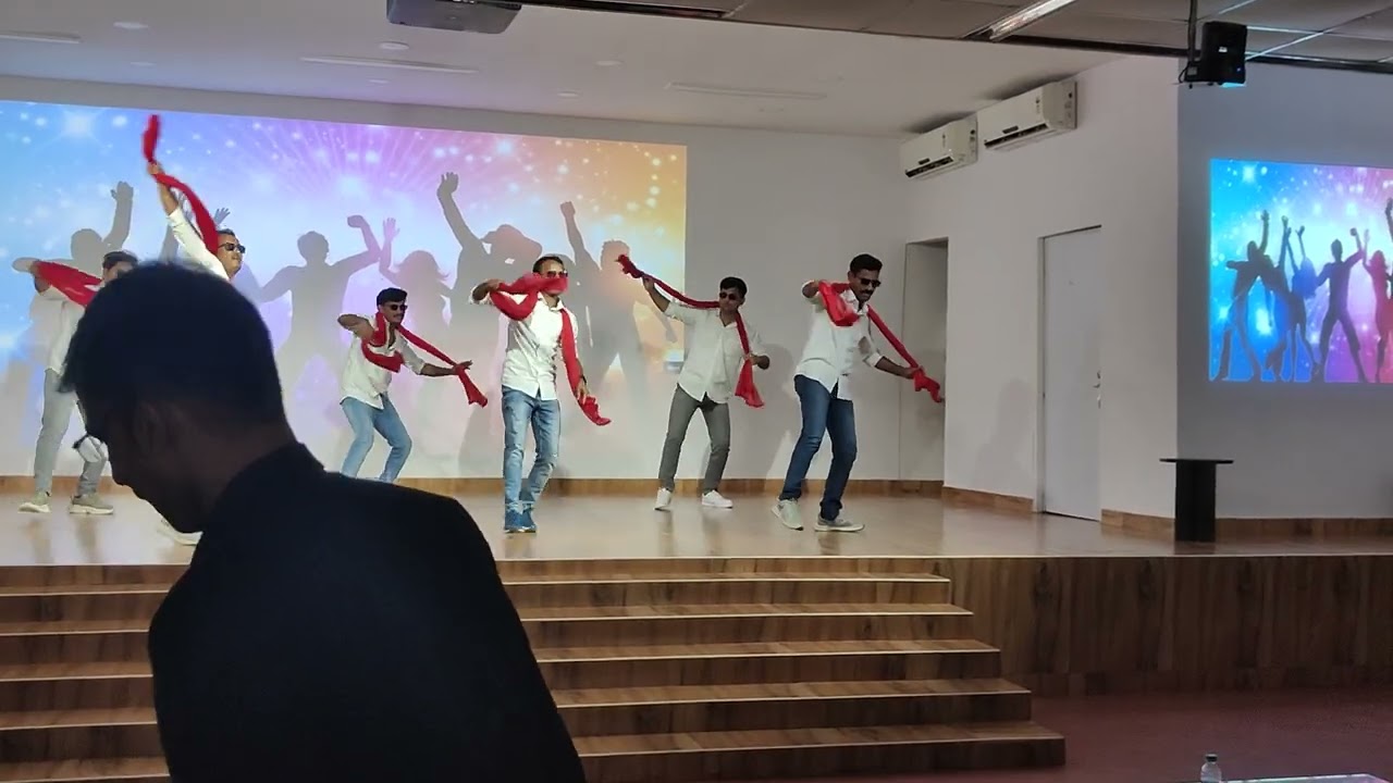 Desi boyz mix-up 