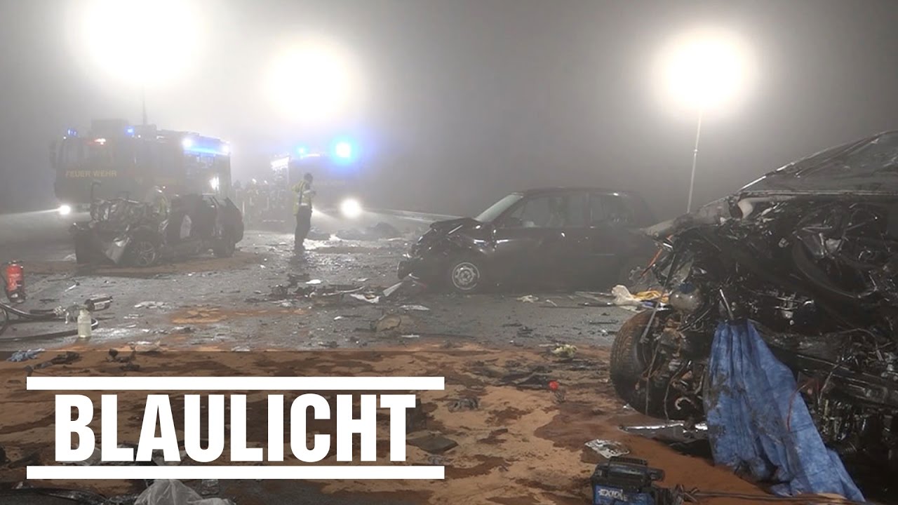 A33 bei Paderborn: Drei Menschen sterben bei Nebel-Crash