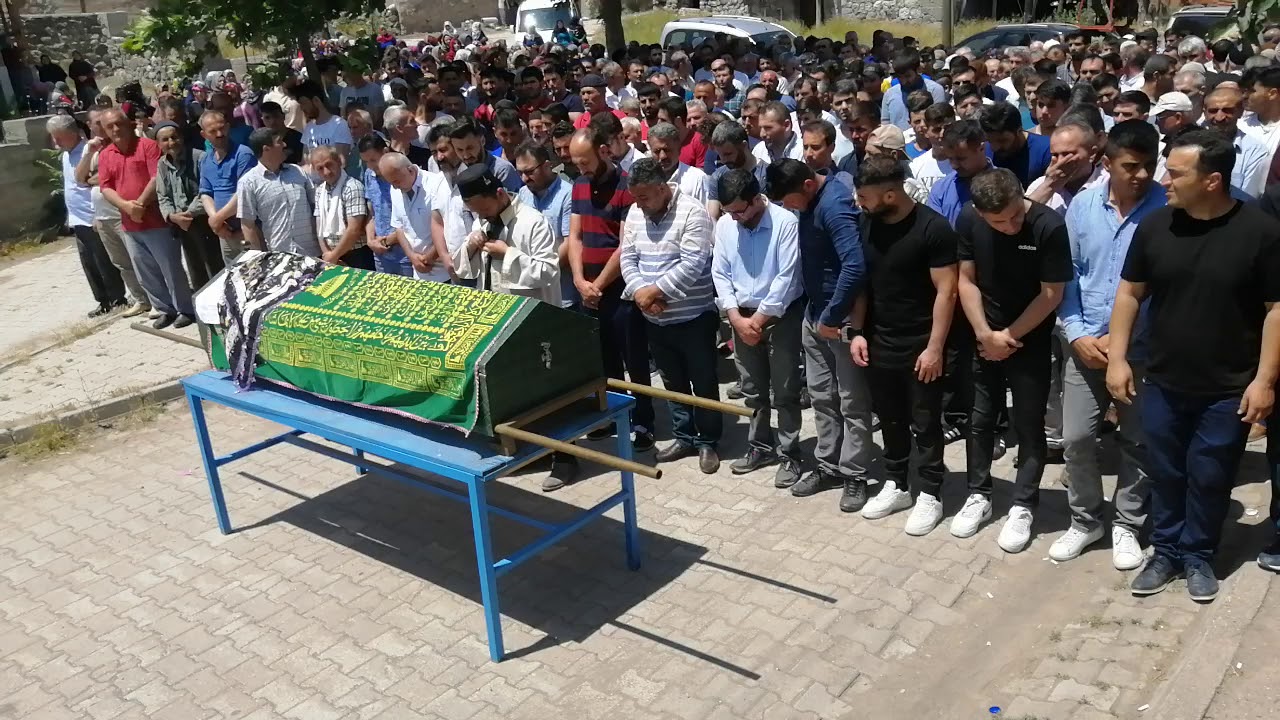 Canım Anamın Cenaze Namazı ve töreni (06.06.2019 Cuma / Amasya Göynücek İlçesi Damlaçimen Kasabası)