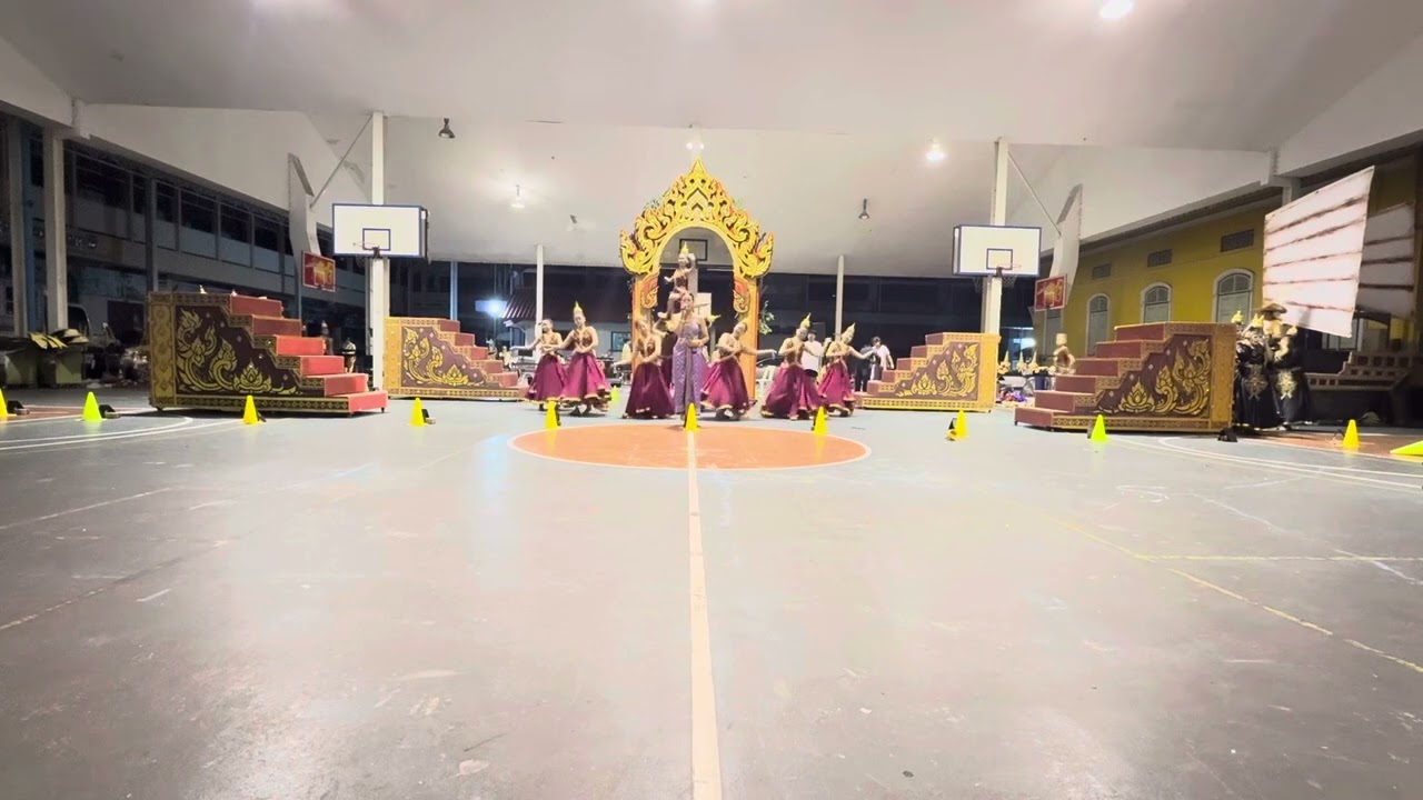 โรงเรียนจอมสุรางค์อุปถัมภ์ ดาวรุ่งลูกทุ่งนเรศวร เพลงตัวก็ไทยใจก็ไทย เพลงอิฐเก่าเล่าตำนาน รอบซ้อม