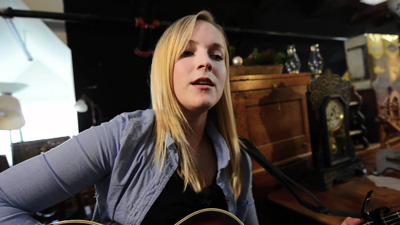 Breagh Mackinnon - Harbour Town