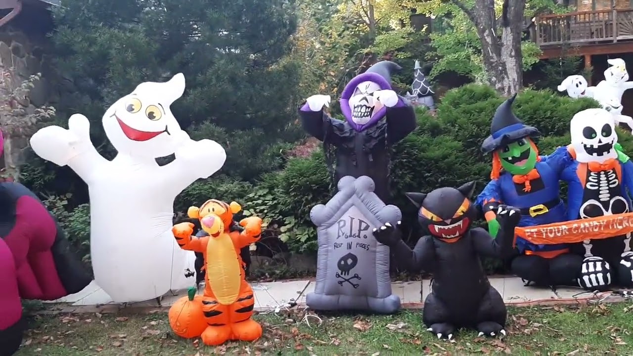 Halloween Inflatable Display 2022
