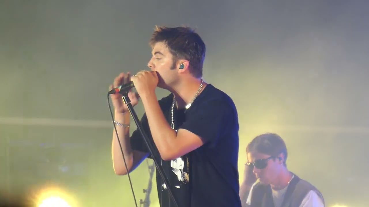 Fontaines DC - Roman Holiday - Cardiff Castle 30.07.25