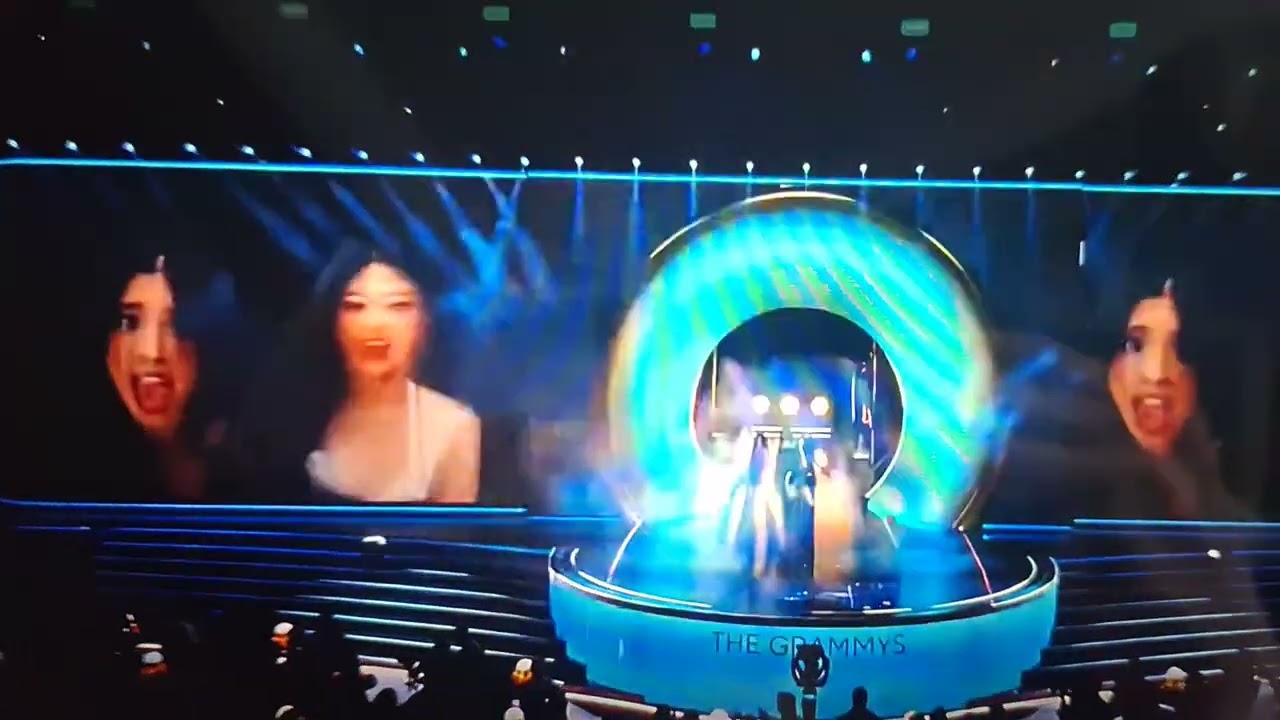 KATSEYE AT THE GRAMMYS SUB IF U THINK THEY ATE AND ALSO LIKE  