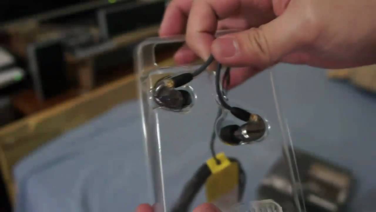Shure SE425 Unboxing