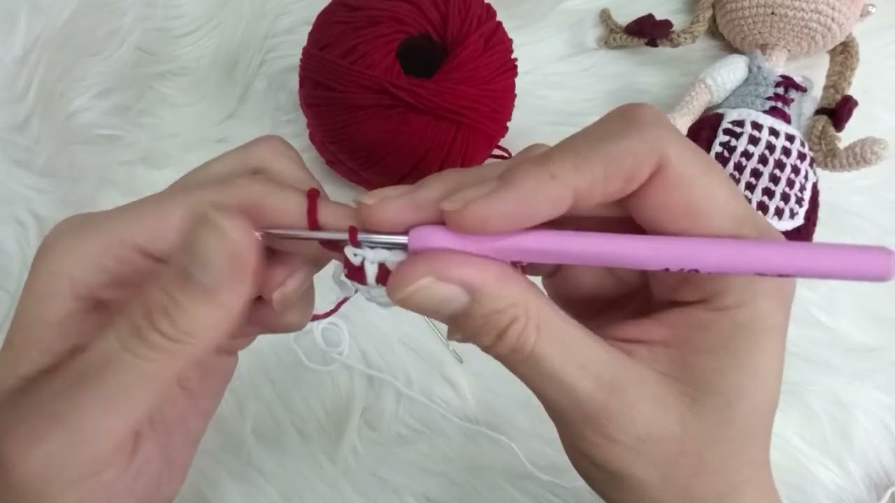 Realiza esta textura a cuadros solo con puntos bajos!