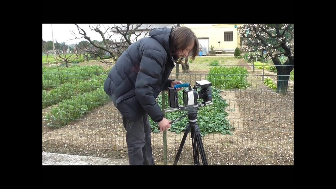 Una troupe televisiva belga filma la Cappella Palatina di Carlo Magno in Val di Chienti