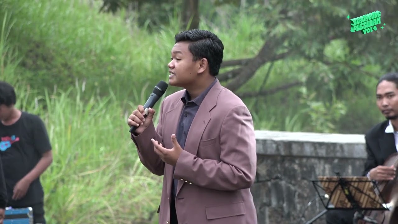 DIBAWAH SINAR BULAN PURNAMA - OK PANDAWA - KERONCONG PLESIRAN VOL 6