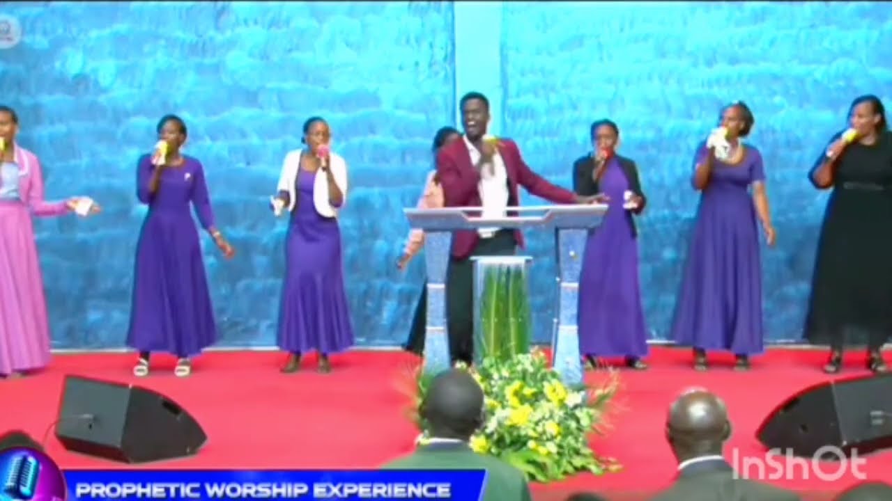 Uinuliwe by Eunice Njeri /Cover song By Raymond