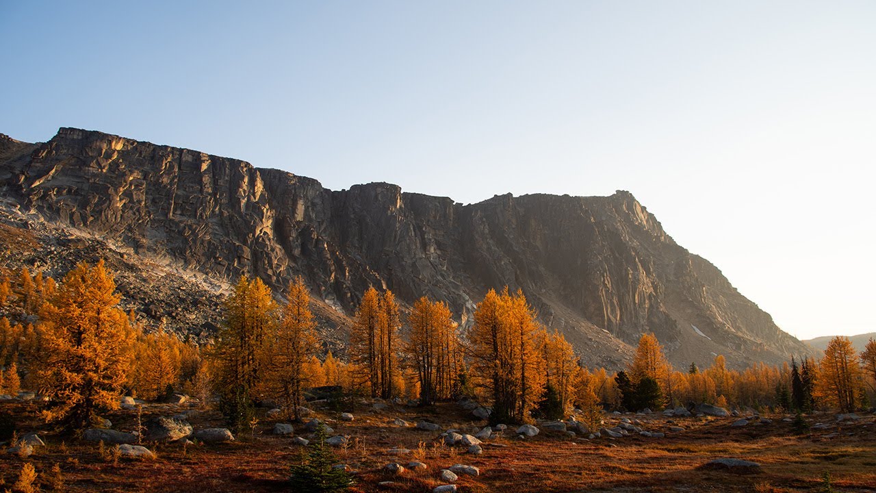Solo Backpack in the North Cascades | A Pasayten Larch March