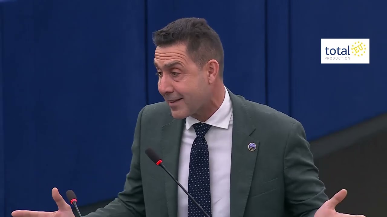Iran: Vannacci (FN), “Riapriamo i rubinetti di gas con la Russia. Facciamo i nostri interessi”