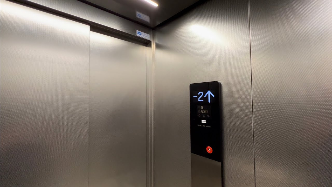 2022 KONE MonoSpace MRL Traction Elevator @ Parking Indigo Oostende Sky, Ostend, Belgium.