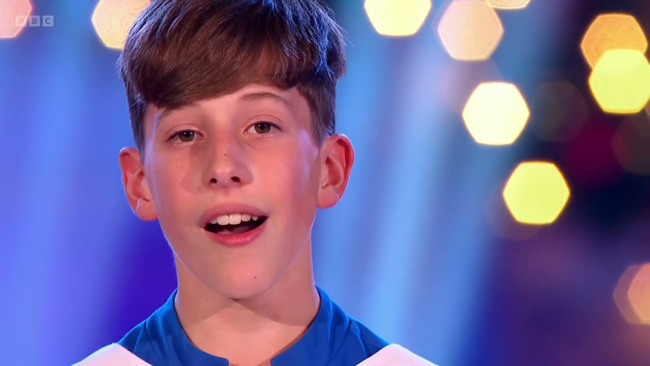 12-yr-old treble Luca Brugnoli sings Midwinter by Chilcott in the Finals of BBC Young Chorister 2022