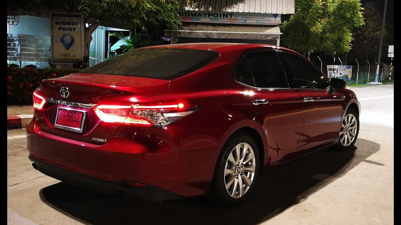 รีวิว Toyota Camry Hybrid HV Premium - Clip02 | Headlightmag
