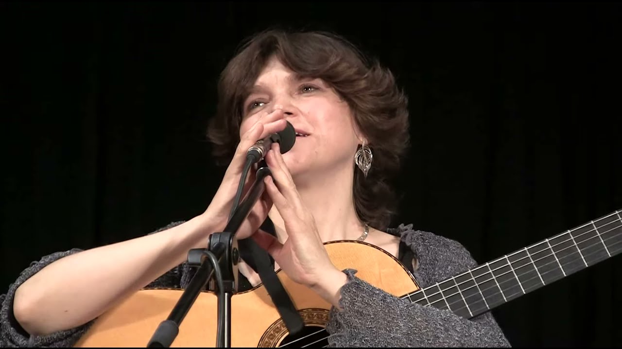 Елена Фролова - Проплывают облака (Стихи И.Бродского)