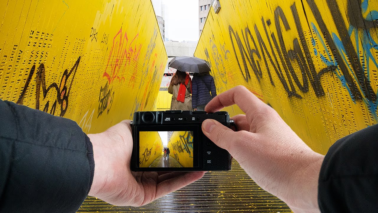 How I do Street Photography on a Rainy Grey Day