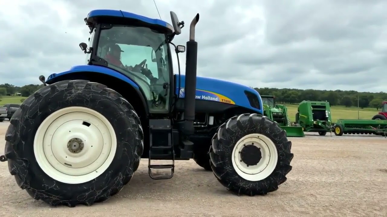 2009 NEW HOLLAND T7050 For Sale
