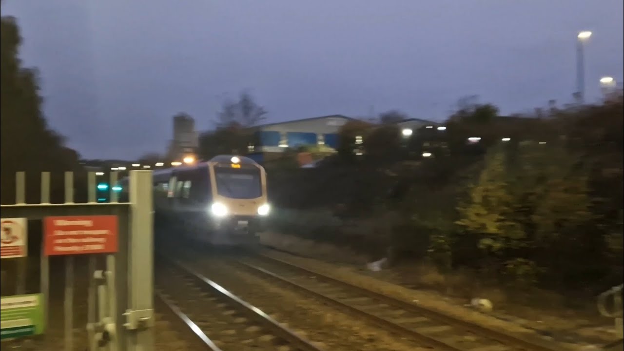 halloween trainspotting at low moor station cleckheaton