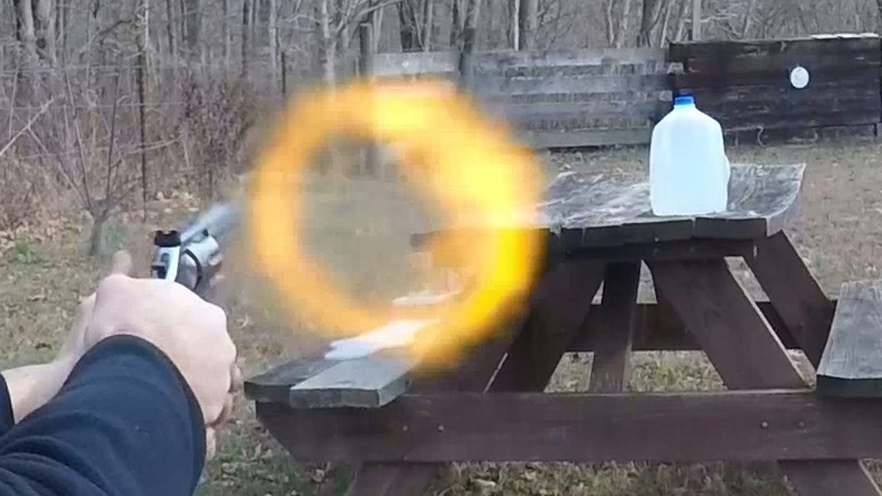 S&W 686 Plus first shots / Rings of Fire