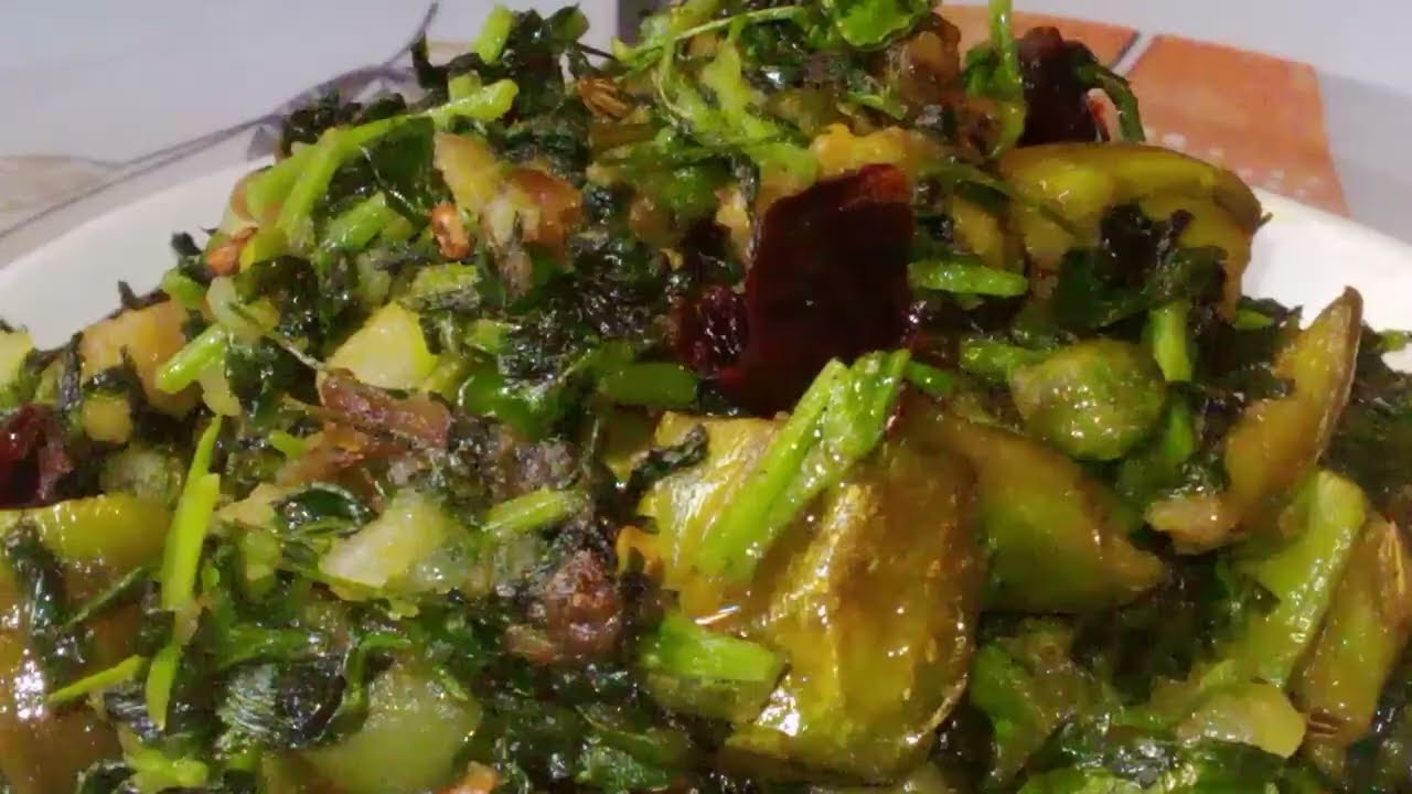 কোন রকম মসলা ছারা নিরামিষ মেথি শাক চচ্চড়ি রেসিপি #pratima cooking house 