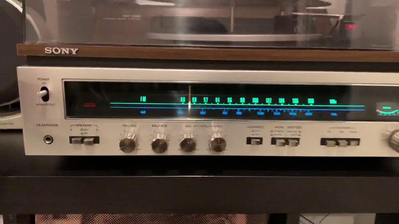Sony HP-710 Stereo Music System AM/FM RADIO + Turntable Japan