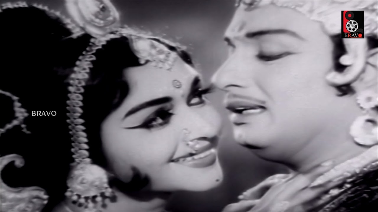 பொன்னெழில் பூத்தது | Ponnezhil Poothadu | T. M. Soundararajan & P. Susheela | Superhit Song HD