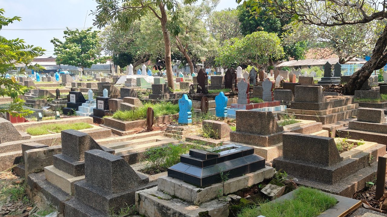 Makam Kemlaten Cirebon