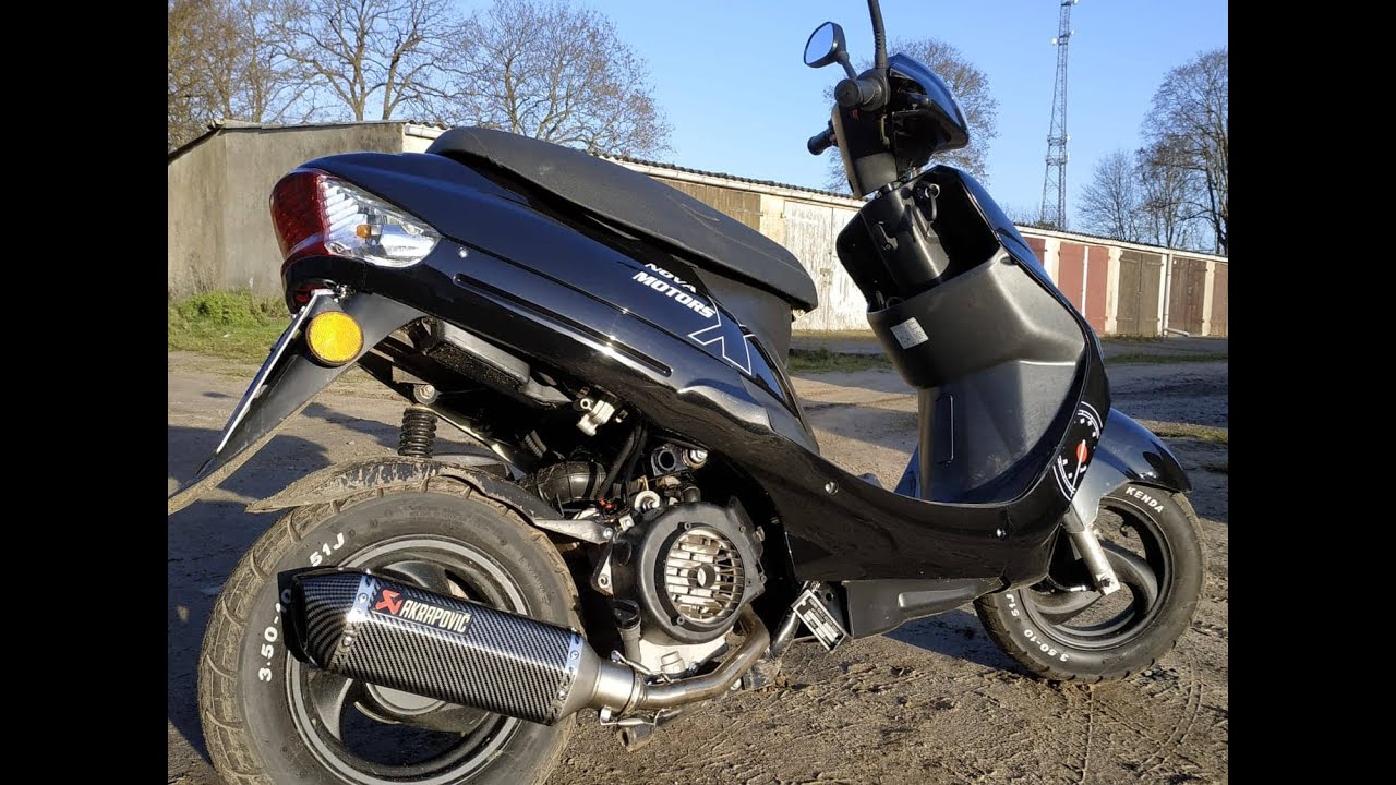 150ccm China Roller mit China Akrapovic :D