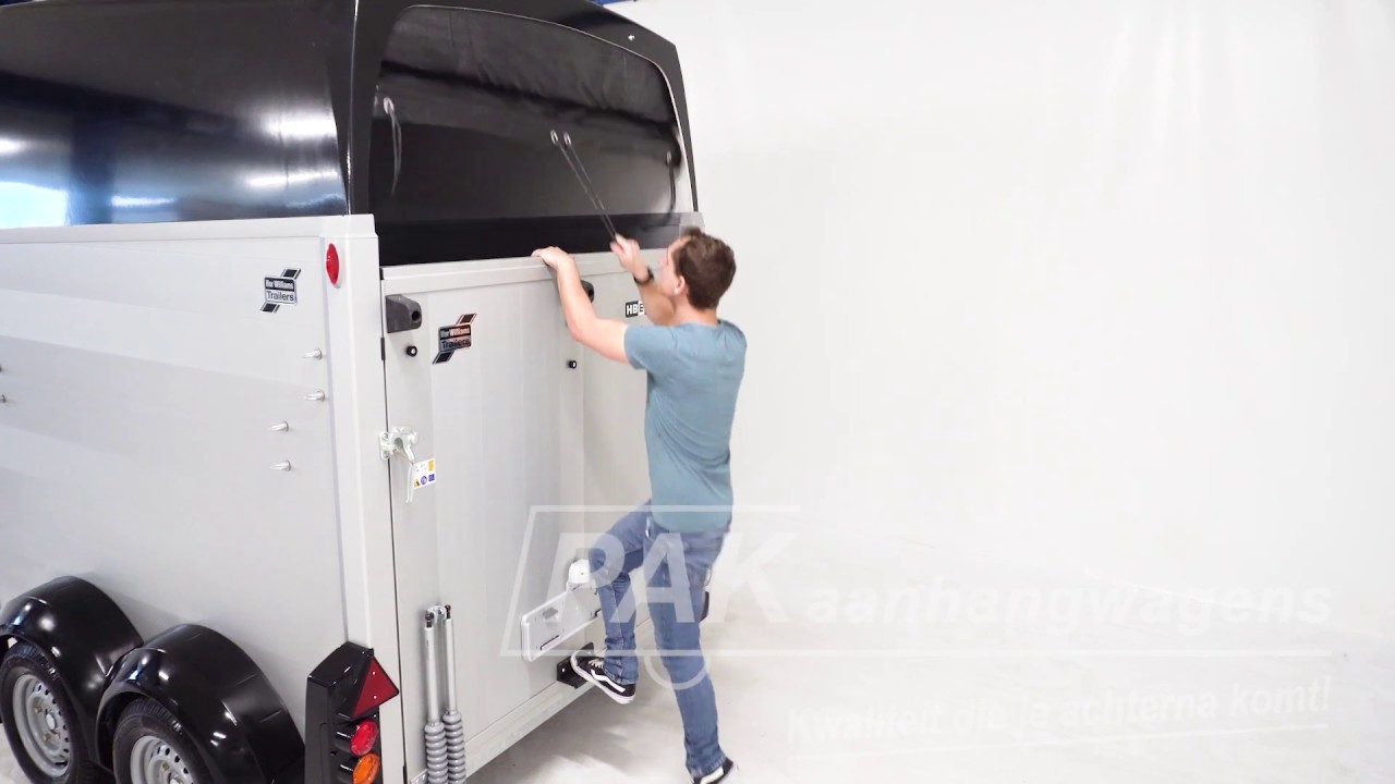 Ifor Williams HBE506 paardentrailer van PAK Aanhangwagens