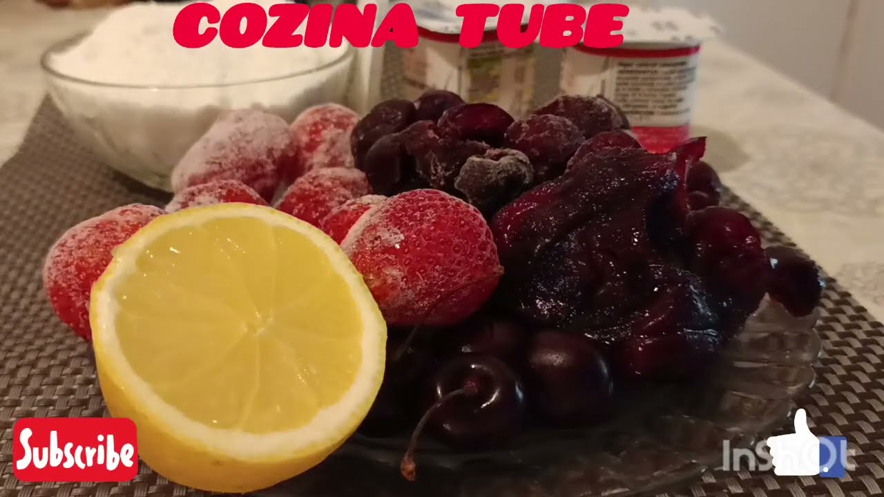 helado casero de frutas rojas👌😋كلاص الفواكه  الحمراء لذيذ و بدون كريمة او حليب مجلة🍦🤩